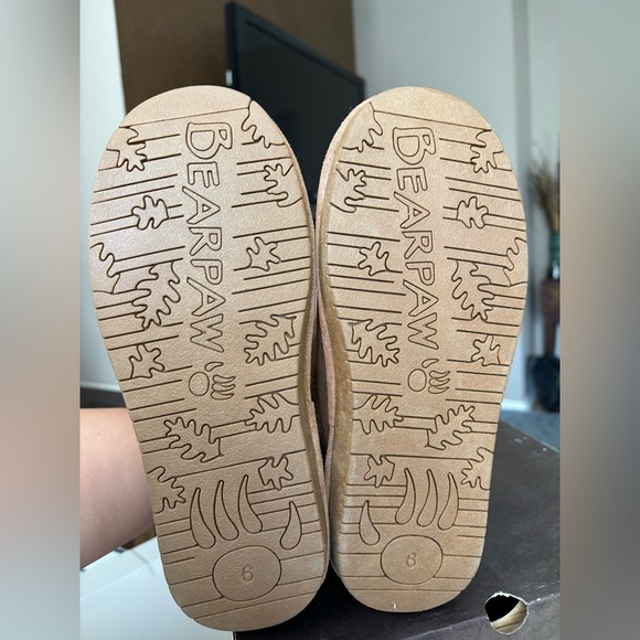 NEW BearPaw Abigail Boots - Size 6 - Picture 4 of 6